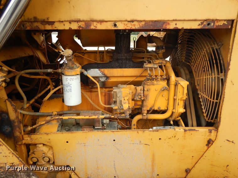 image for item DF5365 1974 Caterpillar 941B  track loader