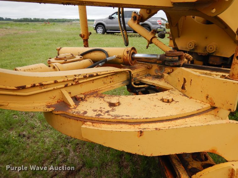 image for item DF5366 1980 Galion T400  motor grader
