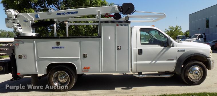 image for item DG2598 2006 Ford F550 Super Duty XL  service truck