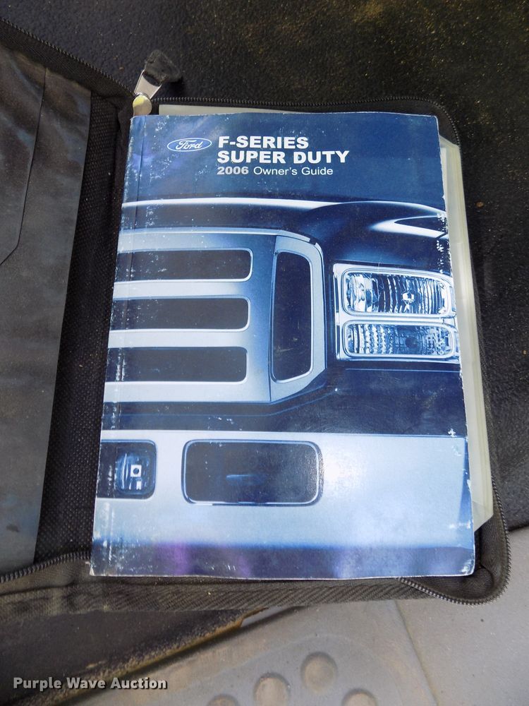 image for item DG2598 2006 Ford F550 Super Duty XL  service truck