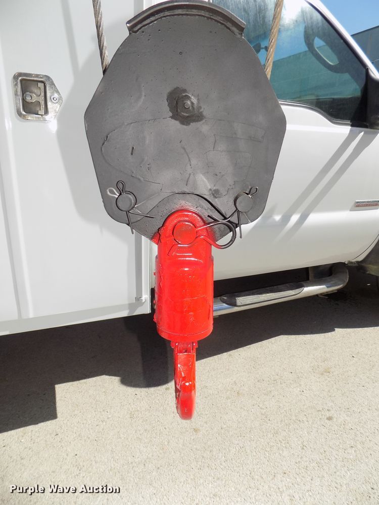 image for item DG2598 2006 Ford F550 Super Duty XL  service truck