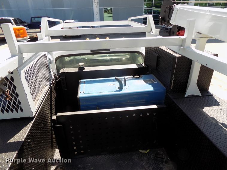 image for item DG2598 2006 Ford F550 Super Duty XL  service truck