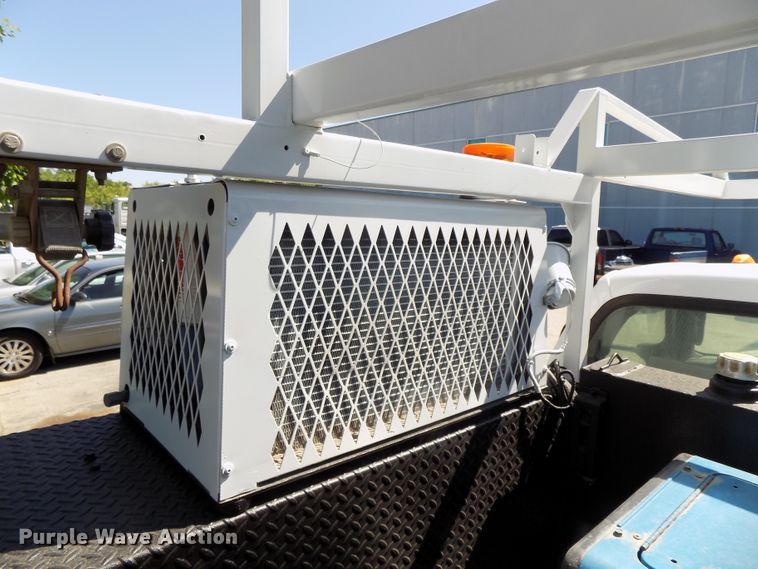 image for item DG2598 2006 Ford F550 Super Duty XL  service truck