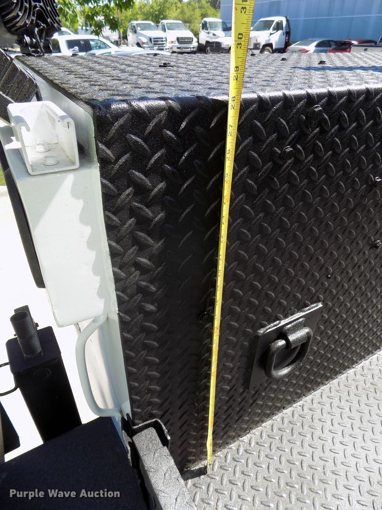 image for item DG2598 2006 Ford F550 Super Duty XL  service truck