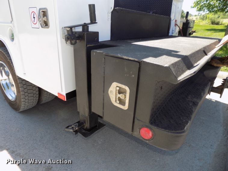 image for item DG2598 2006 Ford F550 Super Duty XL  service truck