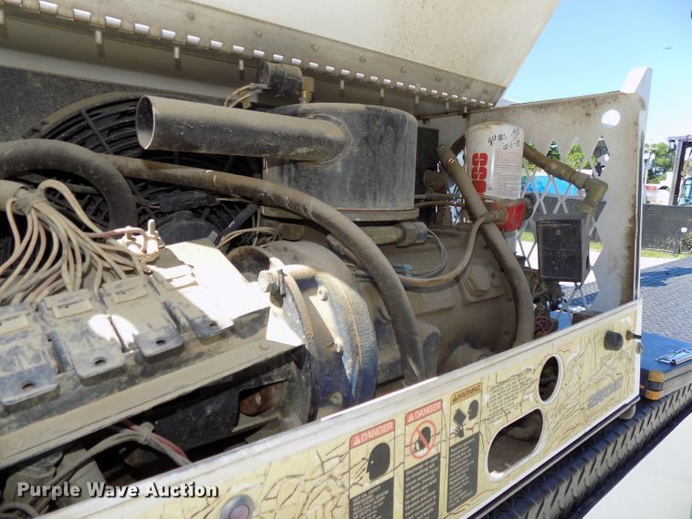 image for item DG2598 2006 Ford F550 Super Duty XL  service truck