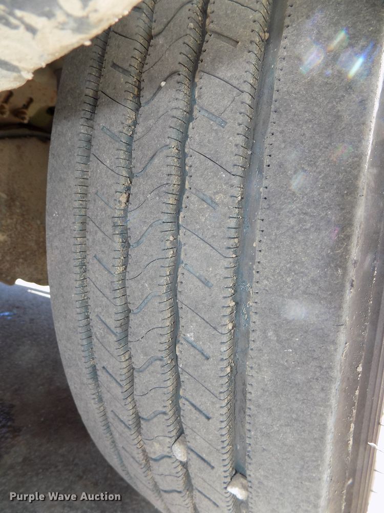 image for item DG2598 2006 Ford F550 Super Duty XL  service truck