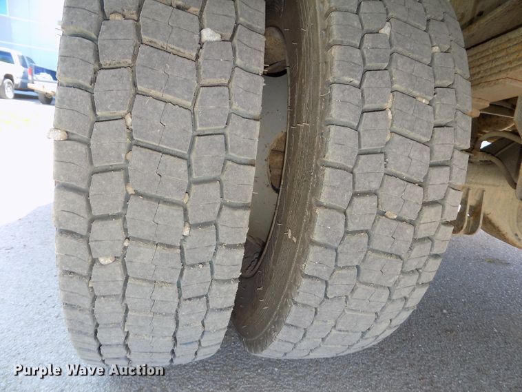 image for item DG2598 2006 Ford F550 Super Duty XL  service truck