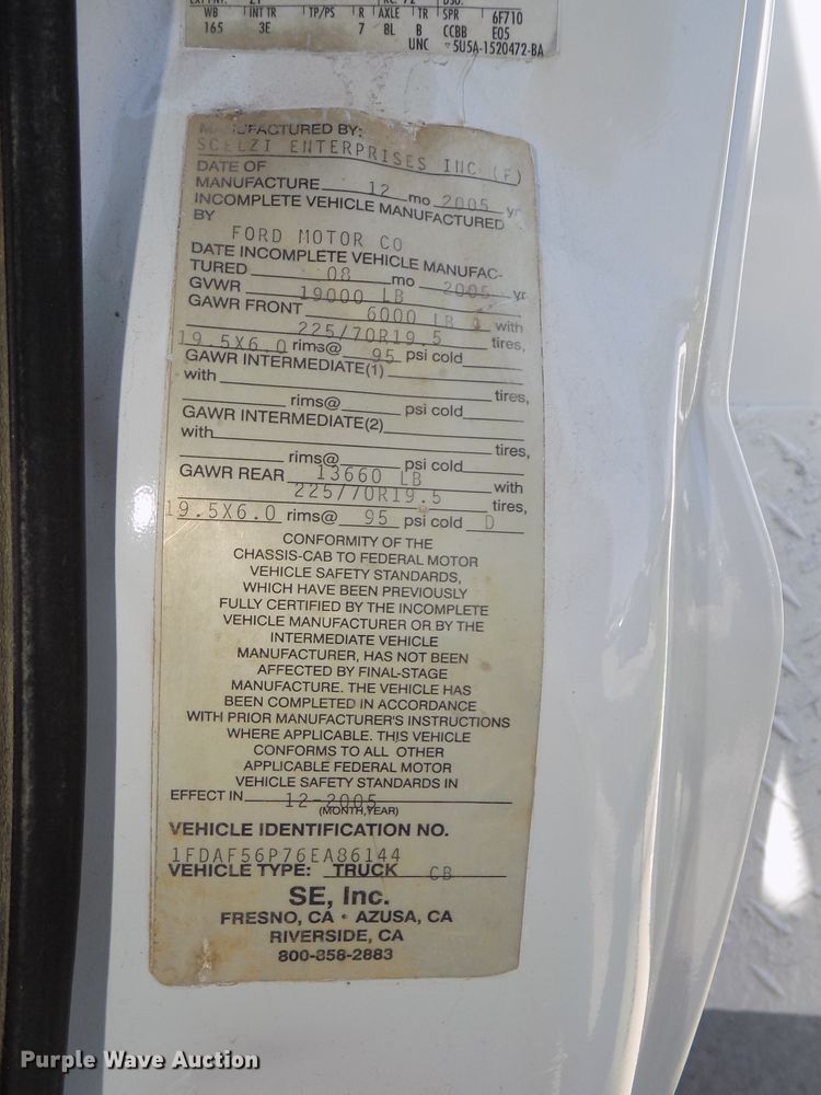 image for item DG2598 2006 Ford F550 Super Duty XL  service truck