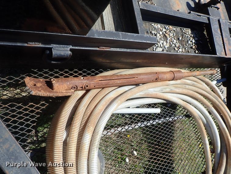 image for item DG3056 1999 Ditch Witch JT920L  directional boring unit