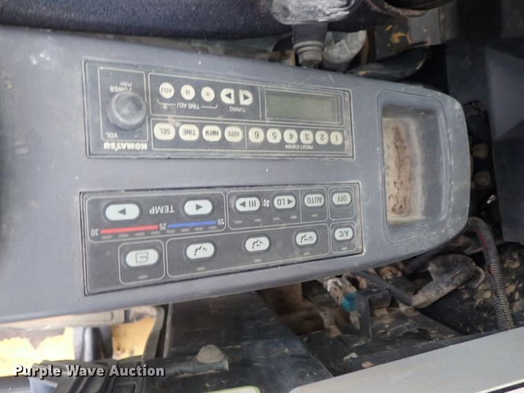 image for item DG3213 2006 Komatsu PC308USLC  excavator