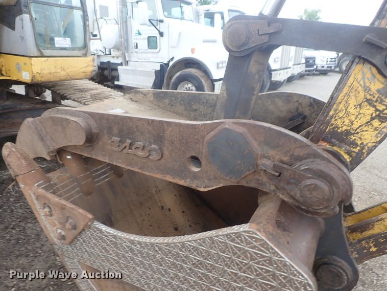 image for item DG3213 2006 Komatsu PC308USLC  excavator