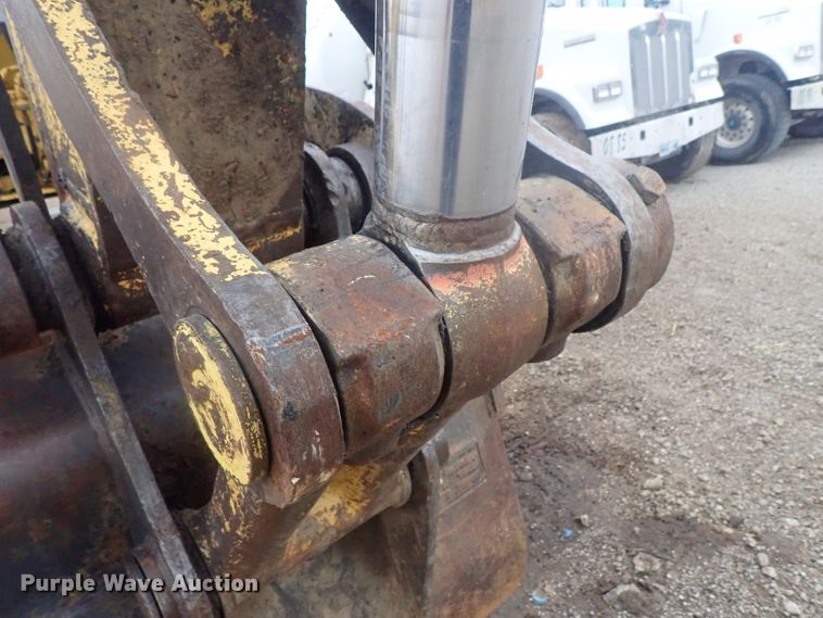 image for item DG3213 2006 Komatsu PC308USLC  excavator