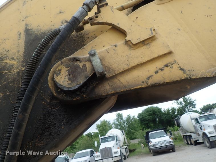 image for item DG3213 2006 Komatsu PC308USLC  excavator
