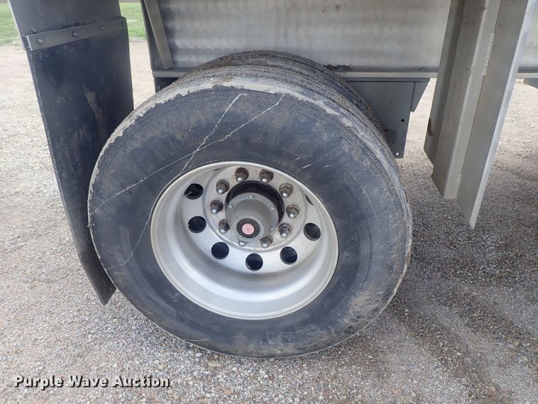 image for item DG3217 2017 Kruz Ravens DW  end dump rock trailer