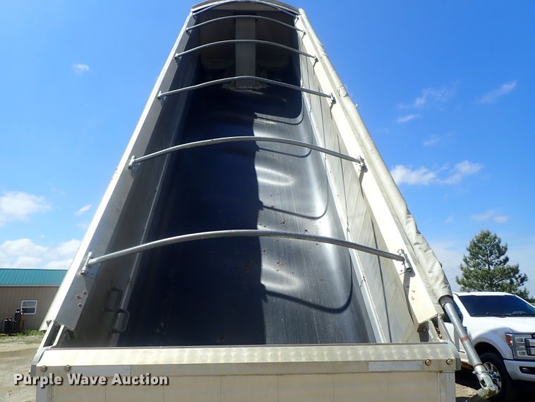 image for item DG3217 2017 Kruz Ravens DW  end dump rock trailer