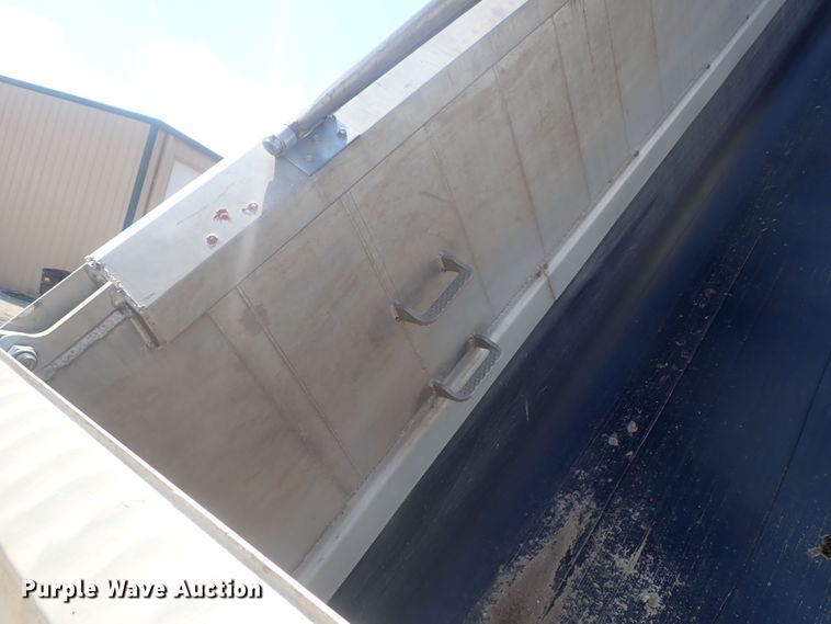 image for item DG3217 2017 Kruz Ravens DW  end dump rock trailer