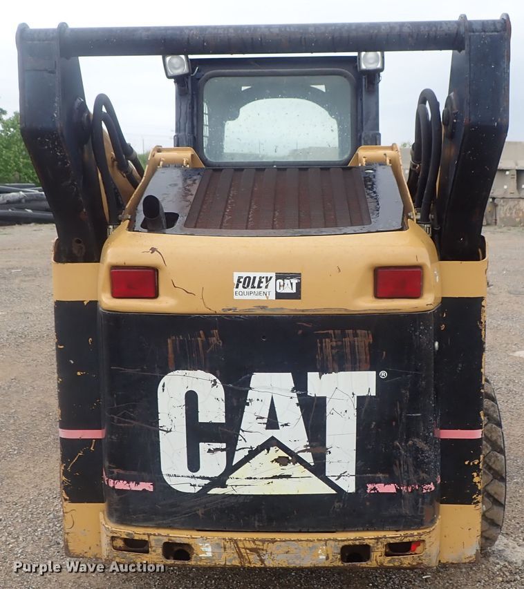 image for item DG3239 2007 Caterpillar 252B  skid steer loader