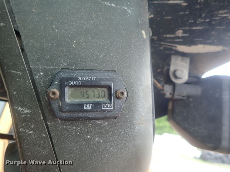 image for item DG3239 2007 Caterpillar 252B  skid steer loader