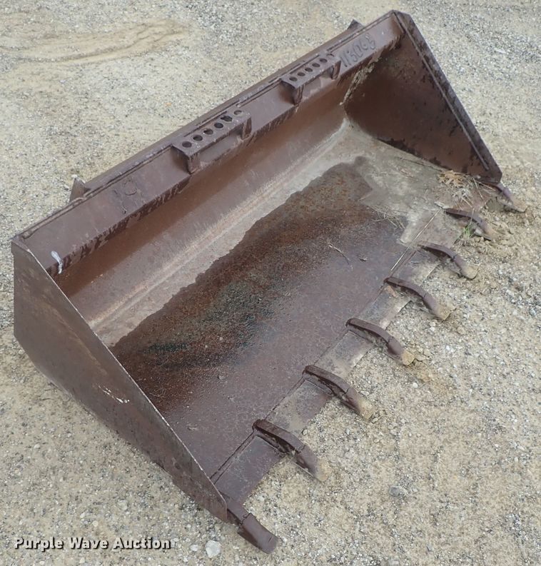 image for item DG3239 2007 Caterpillar 252B  skid steer loader