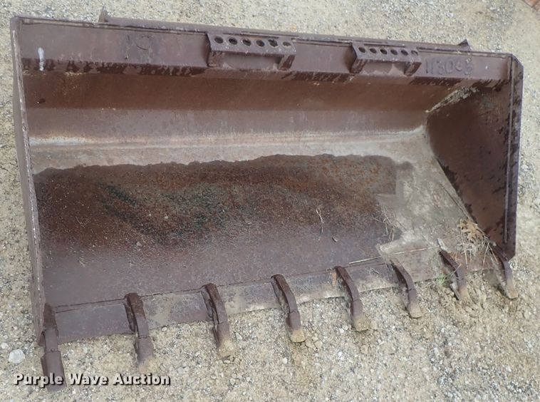 image for item DG3239 2007 Caterpillar 252B  skid steer loader