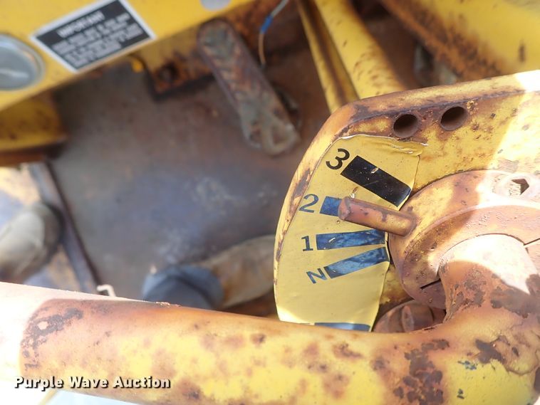 image for item DG3242 Massey Ferguson MF66  wheel loader