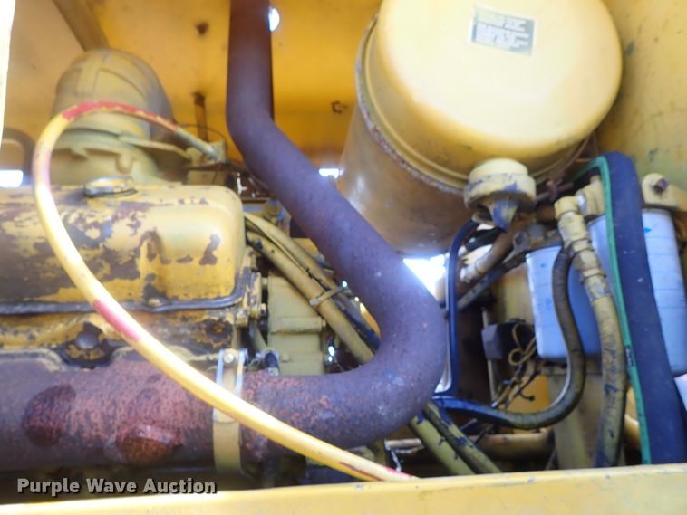 image for item DG3242 Massey Ferguson MF66  wheel loader