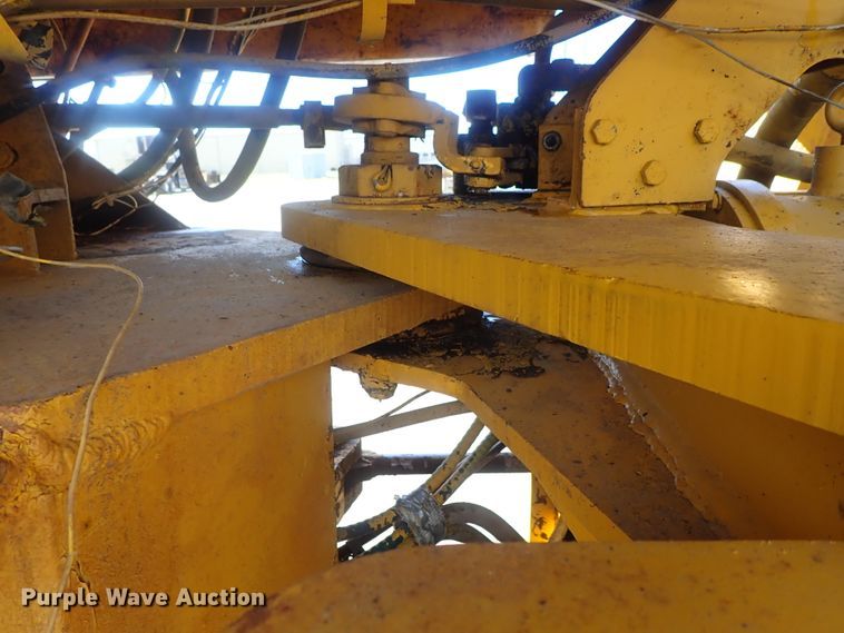 image for item DG3242 Massey Ferguson MF66  wheel loader