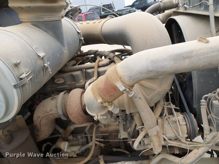 image for item DG5693 1991 Mack CH613  tank truck