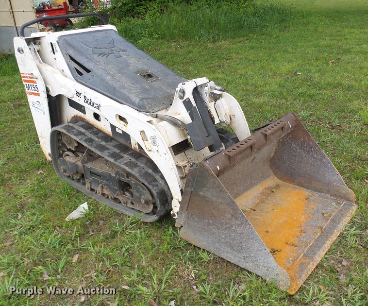 image for item DG5713 2011 Bobcat MT55  compact utility loader