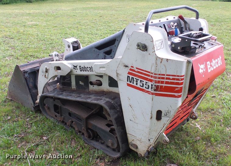 image for item DG5713 2011 Bobcat MT55  compact utility loader
