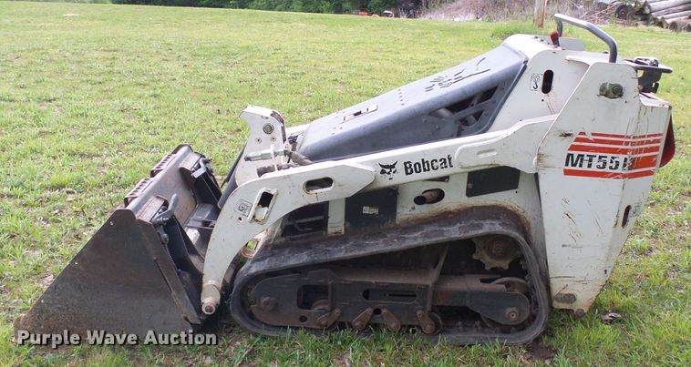 image for item DG5713 2011 Bobcat MT55  compact utility loader