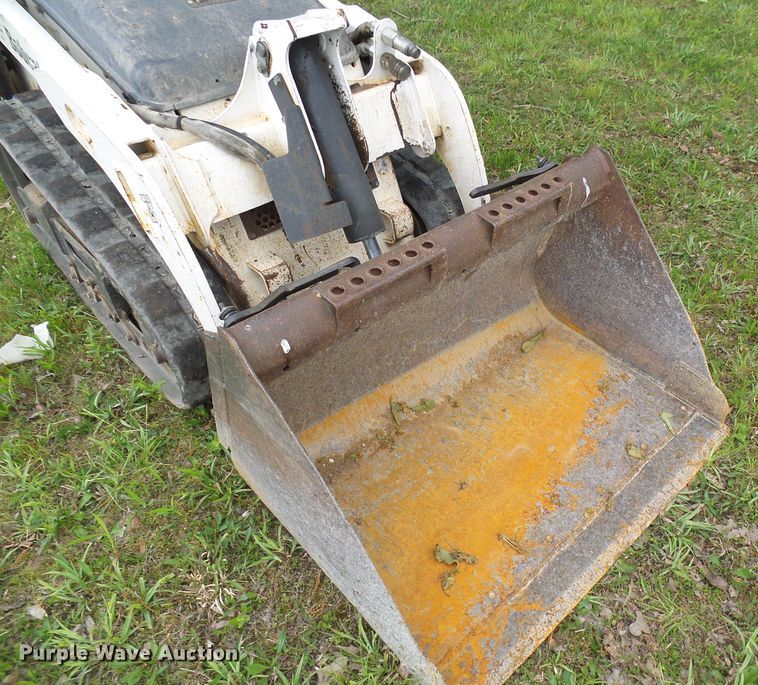 image for item DG5713 2011 Bobcat MT55  compact utility loader
