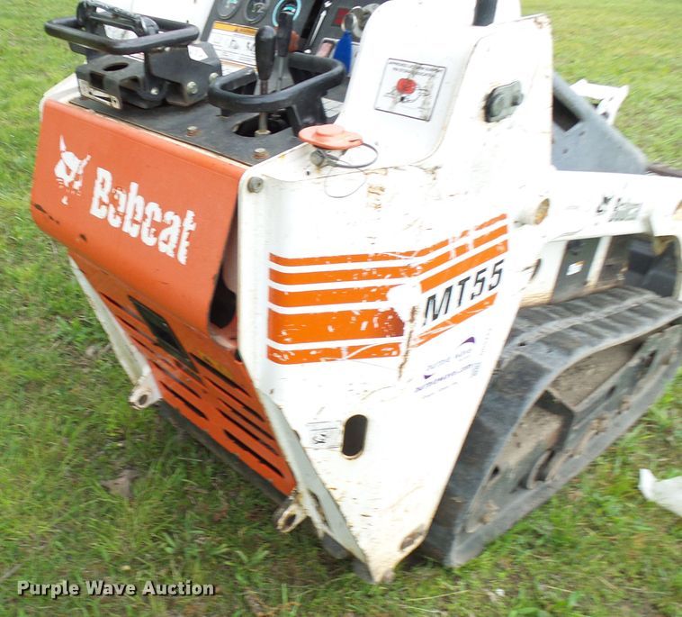 image for item DG5713 2011 Bobcat MT55  compact utility loader