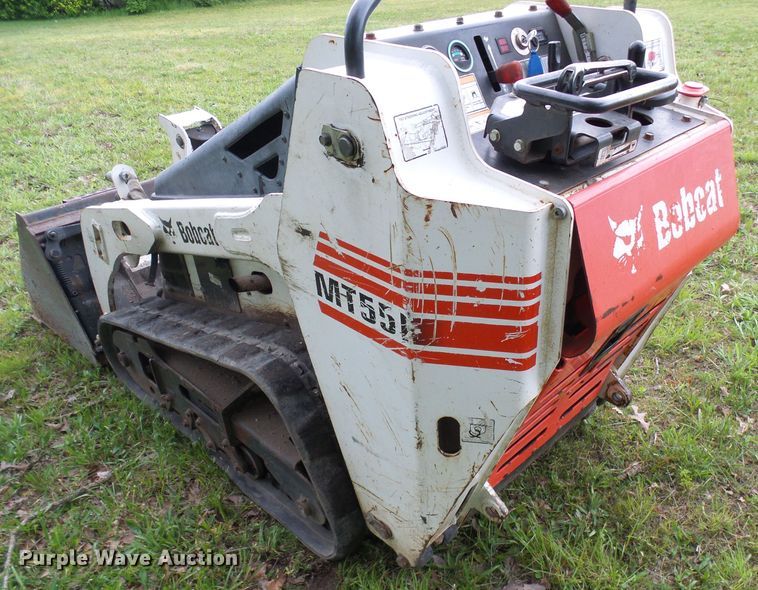 image for item DG5713 2011 Bobcat MT55  compact utility loader
