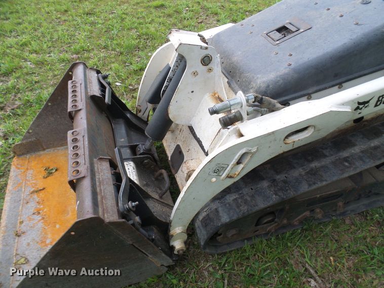 image for item DG5713 2011 Bobcat MT55  compact utility loader