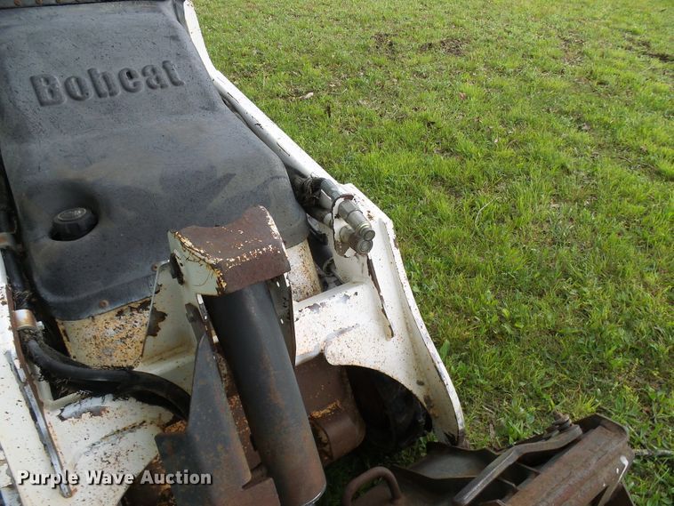 image for item DG5714 2002 Bobcat MT50  compact utility loader