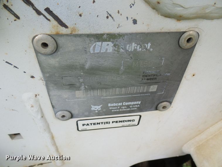 image for item DG5714 2002 Bobcat MT50  compact utility loader