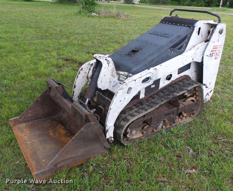 image for item DG5715 2005 Bobcat MT52  compact utility loader