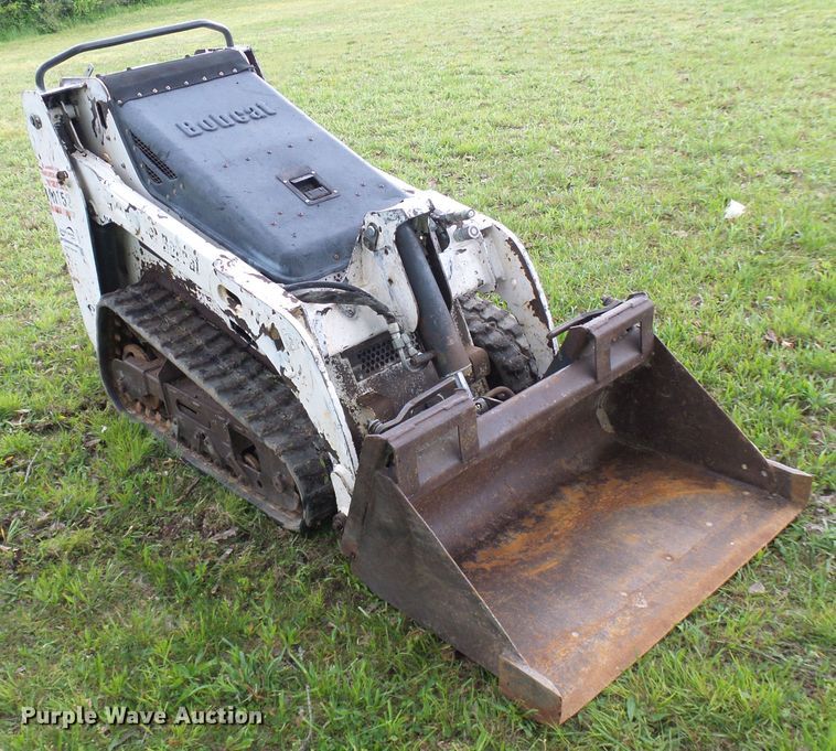 image for item DG5715 2005 Bobcat MT52  compact utility loader