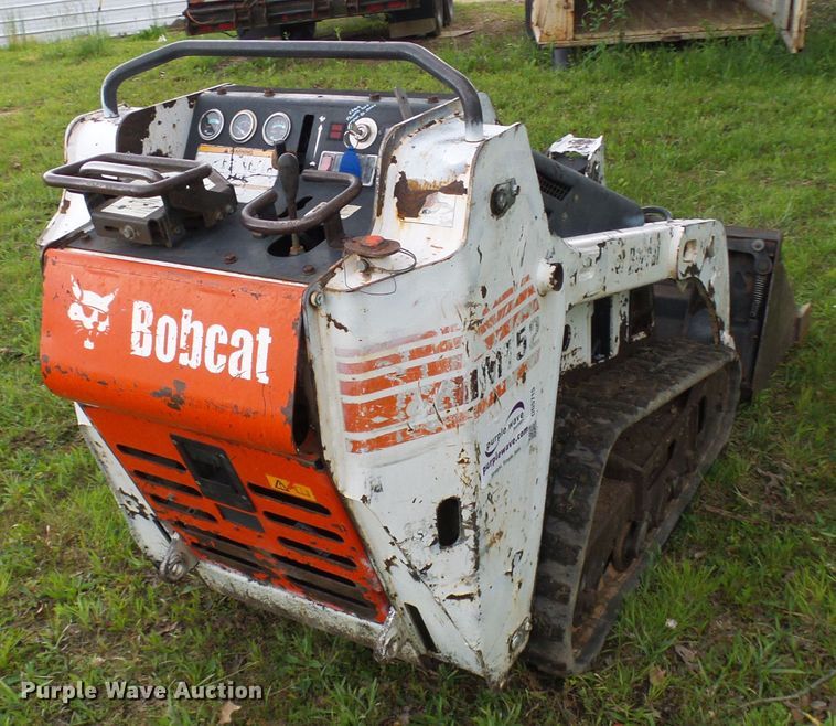 image for item DG5715 2005 Bobcat MT52  compact utility loader