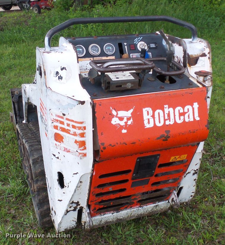 image for item DG5715 2005 Bobcat MT52  compact utility loader