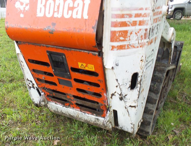 image for item DG5715 2005 Bobcat MT52  compact utility loader