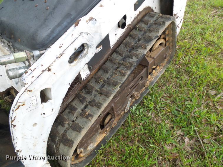 image for item DG5715 2005 Bobcat MT52  compact utility loader