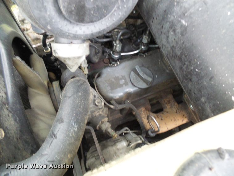 image for item DG5715 2005 Bobcat MT52  compact utility loader