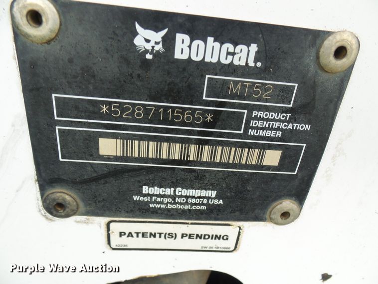 image for item DG5715 2005 Bobcat MT52  compact utility loader