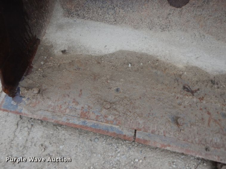 image for item DG6483 1977 Caterpillar 910  wheel loader