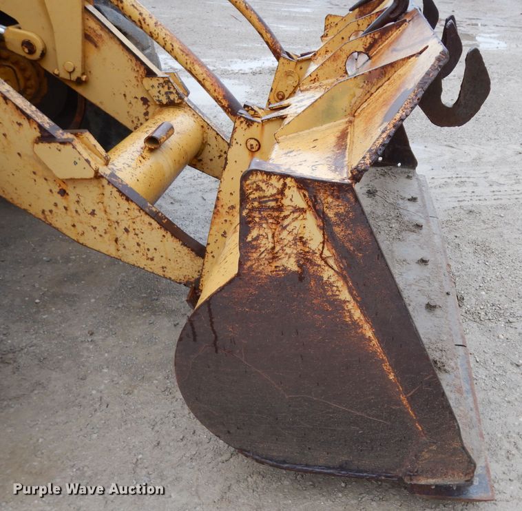 image for item DG6483 1977 Caterpillar 910  wheel loader