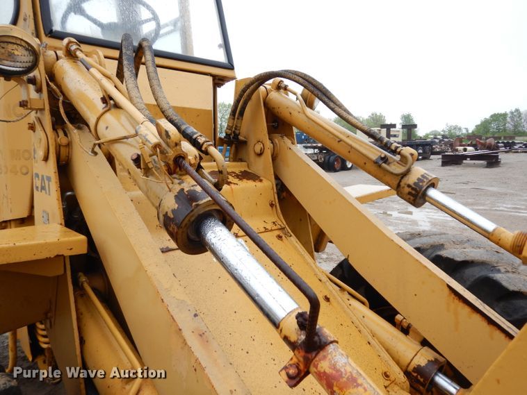 image for item DG6483 1977 Caterpillar 910  wheel loader