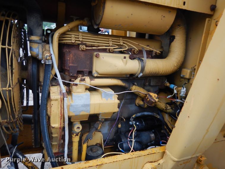 image for item DG6483 1977 Caterpillar 910  wheel loader